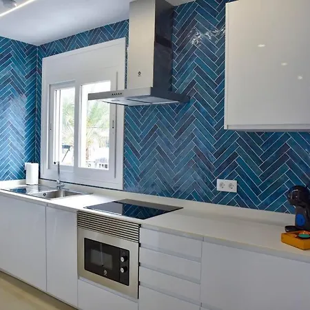 Ballesteros Sunset B Apartamento *